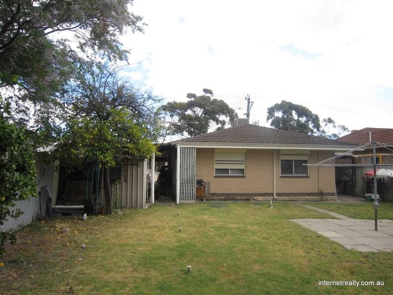 407 ORRONG Road, Kewdale WA 6105