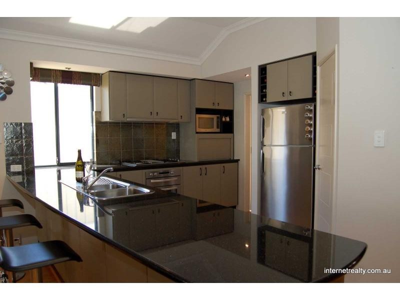 Jindalee WA 6036