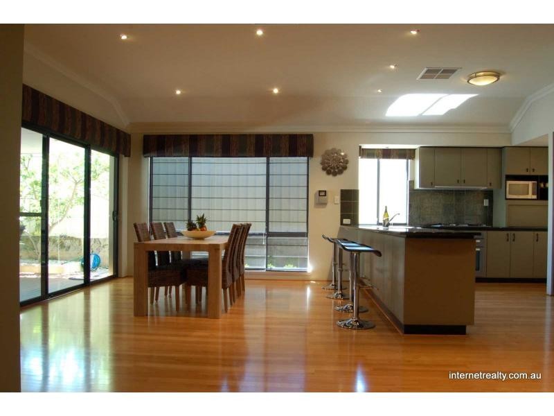 Jindalee WA 6036