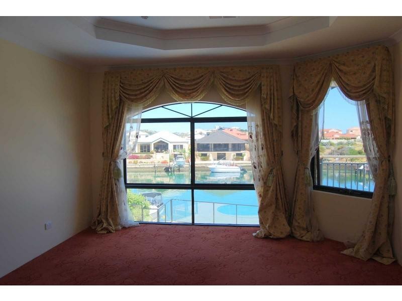 19 Voyager Close, Bouvard WA 6211