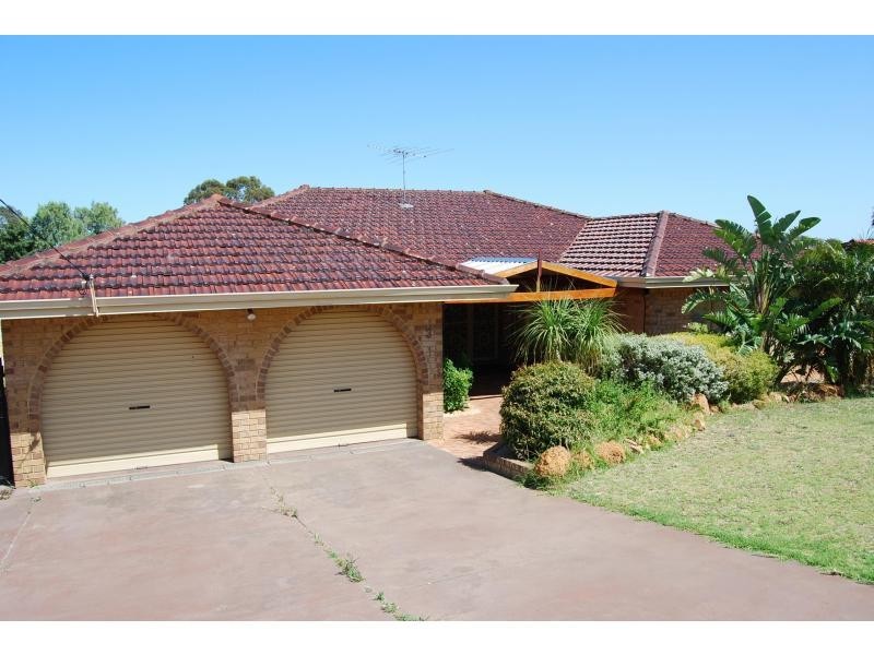 3 Bladon Way, Swan View WA 6056
