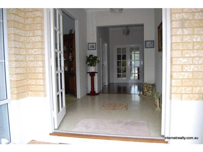 33 Surflin Court, Casuarina WA 6167