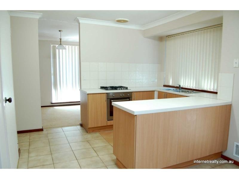 8 Bayou, Heathridge WA 6027