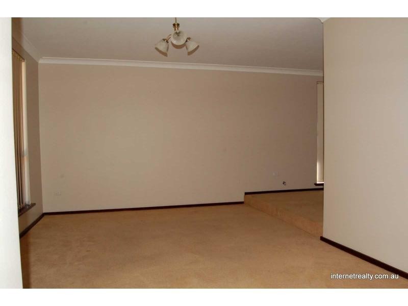 8 Bayou, Heathridge WA 6027