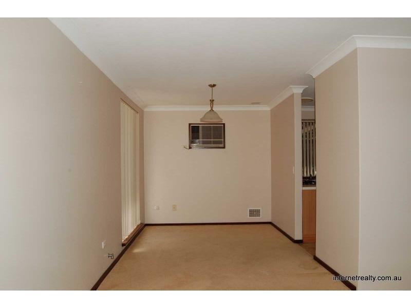 8 Bayou, Heathridge WA 6027