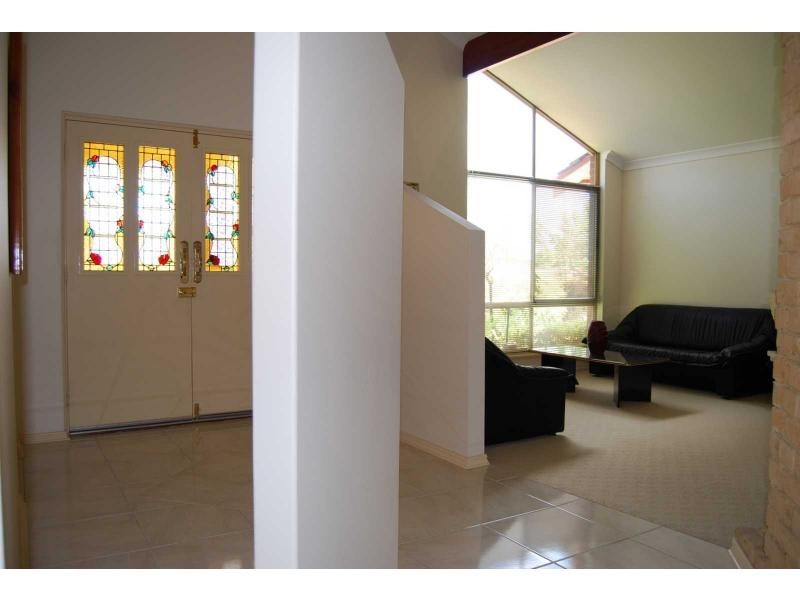 9 Sedgman Mews, Murdoch WA 6150