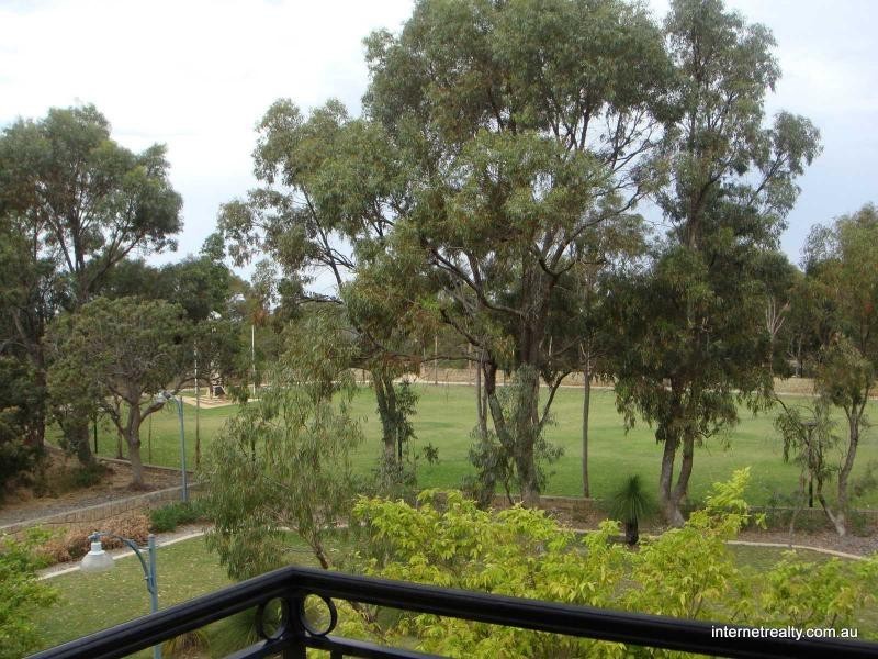 58/167 Grand Boulevard, Joondalup WA 6027