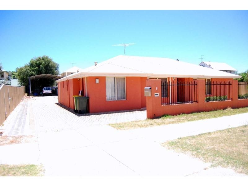 8 Lewington Street, Rockingham WA 6168