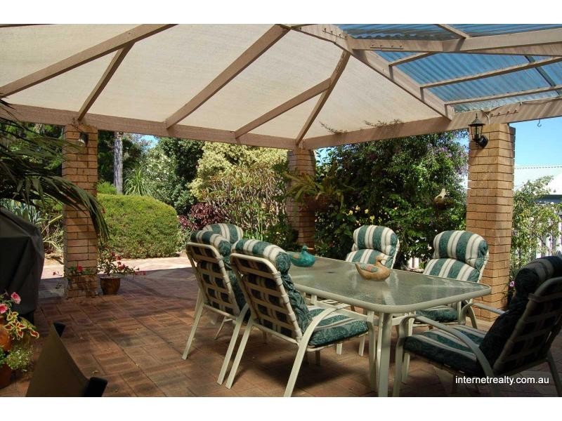 17 KYLIE Way, Kingsley WA 6026