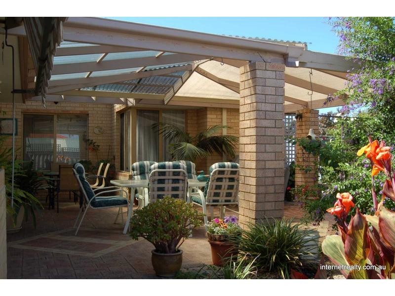 17 KYLIE Way, Kingsley WA 6026