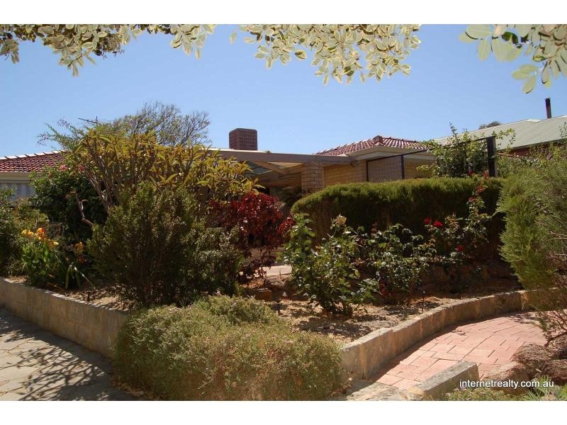 17 KYLIE Way, Kingsley WA 6026