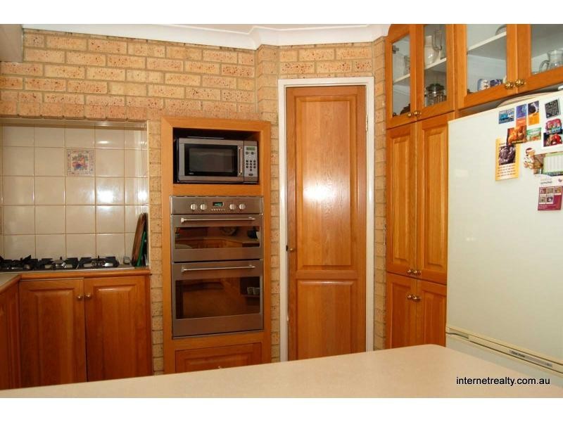 17 KYLIE Way, Kingsley WA 6026