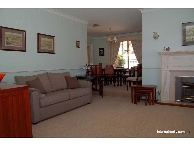 17 KYLIE Way, Kingsley WA 6026