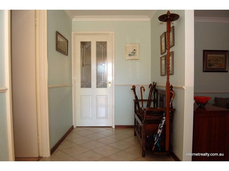 17 KYLIE Way, Kingsley WA 6026