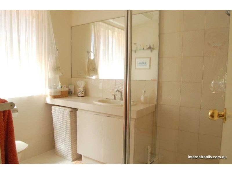 17 KYLIE Way, Kingsley WA 6026