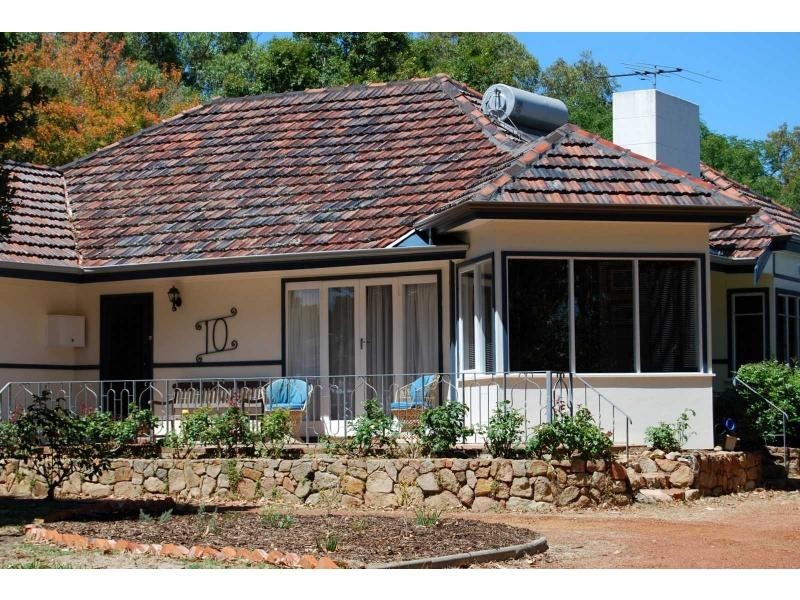 10 Christina Street, Hazelmere WA 6055