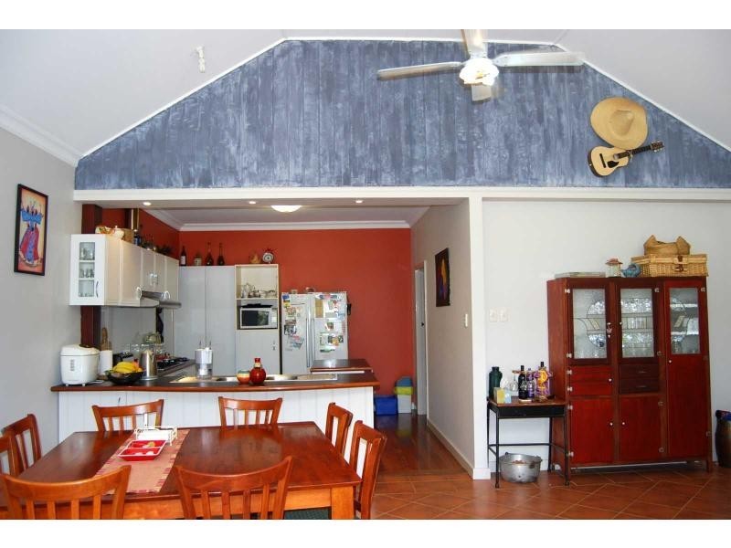 10 Christina Street, Hazelmere WA 6055