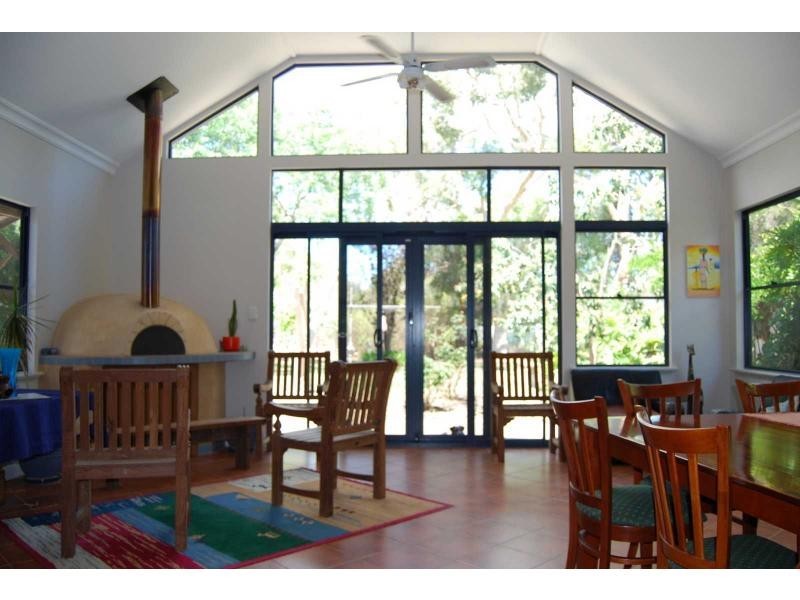 10 Christina Street, Hazelmere WA 6055