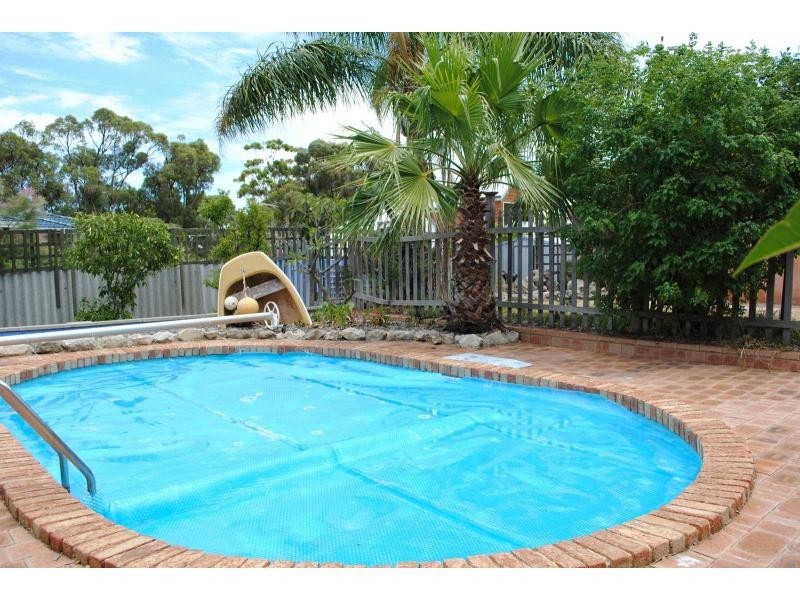 126 Dampier Avenue, Mullaloo WA 6027