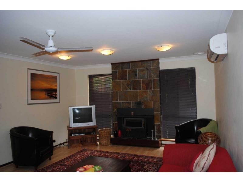 126 Dampier Avenue, Mullaloo WA 6027