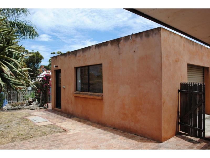 126 Dampier Avenue, Mullaloo WA 6027