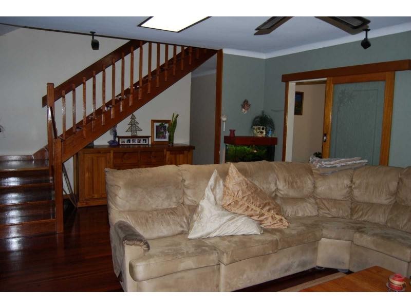 11 Wakefield Road, High Wycombe WA 6057