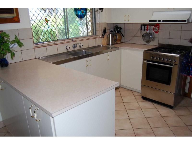 11 Wakefield Road, High Wycombe WA 6057