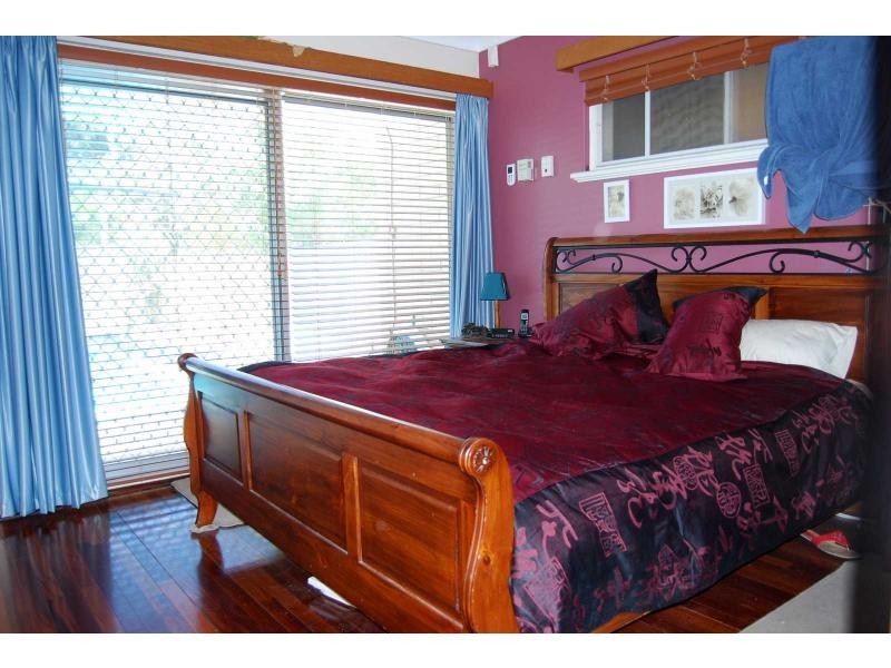 11 Wakefield Road, High Wycombe WA 6057