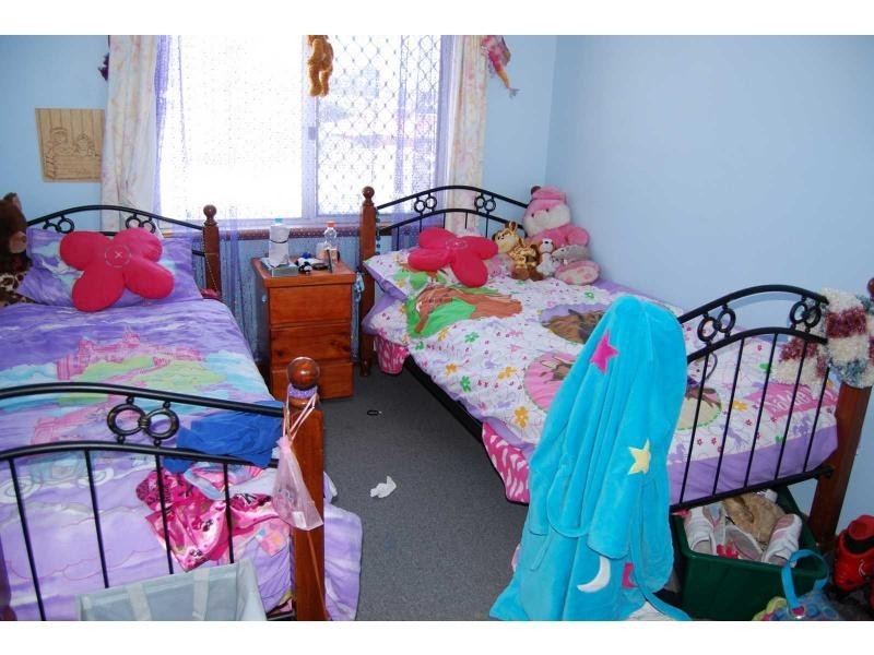 11 Wakefield Road, High Wycombe WA 6057