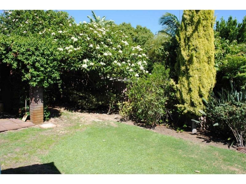 43 YALLAMBEE Crescent, Wanneroo WA 6065