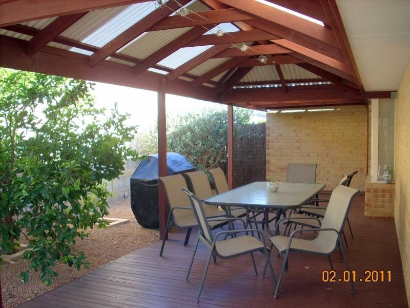 15 Gausson Terrace, Ashby WA 6065