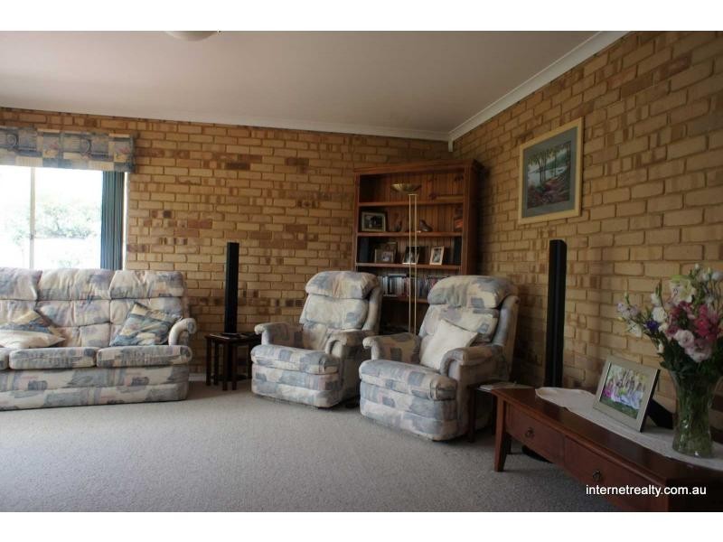 114 Barridale Drive, Kingsley WA 6026