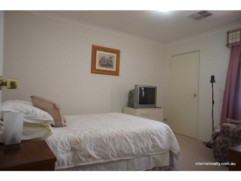 114 Barridale Drive, Kingsley WA 6026