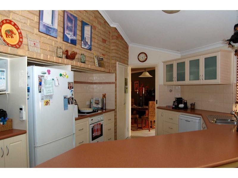 15 Stoneykirk Loop, Kingsley WA 6026