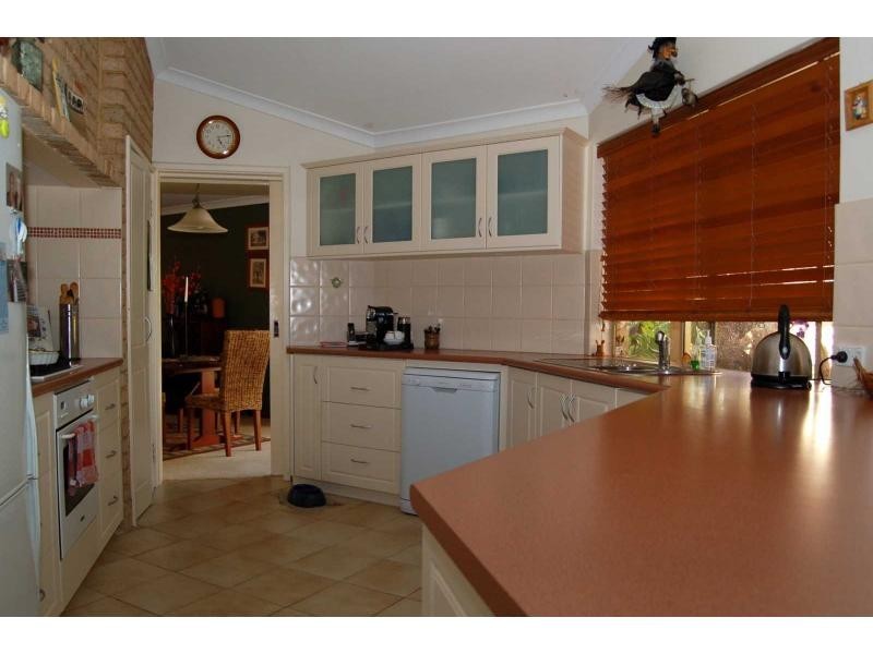 15 Stoneykirk Loop, Kingsley WA 6026