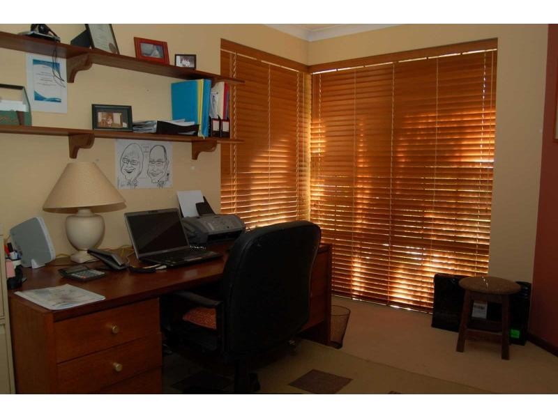 15 Stoneykirk Loop, Kingsley WA 6026