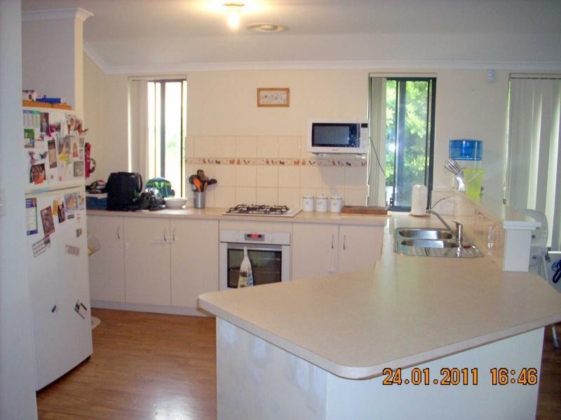 3 Snowy Rise, Hammond Park WA 6164