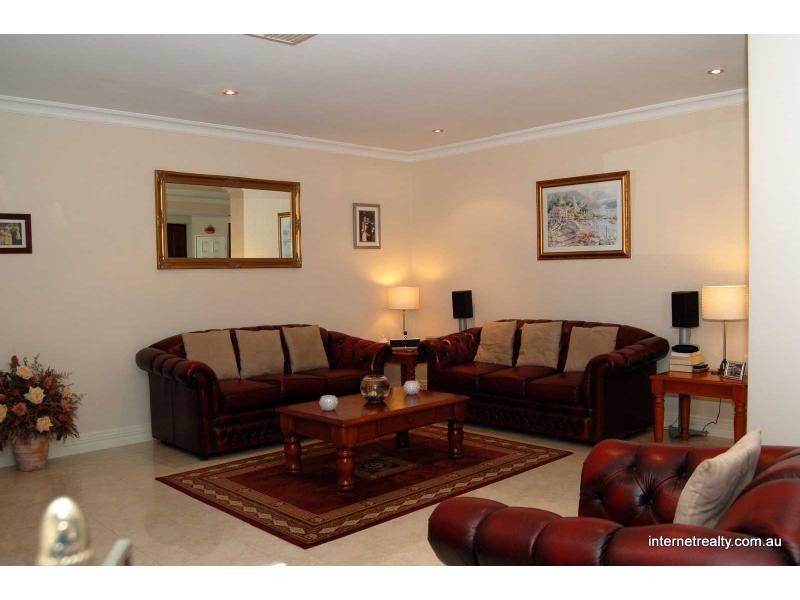 3 Celtis Court, Woodvale WA 6026