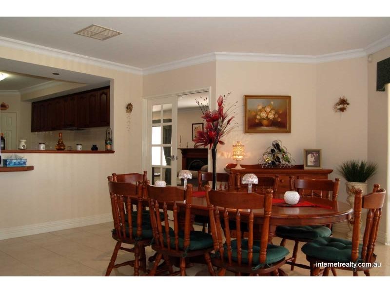 3 Celtis Court, Woodvale WA 6026