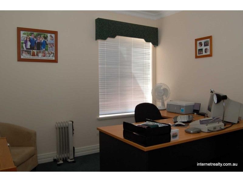 3 Celtis Court, Woodvale WA 6026