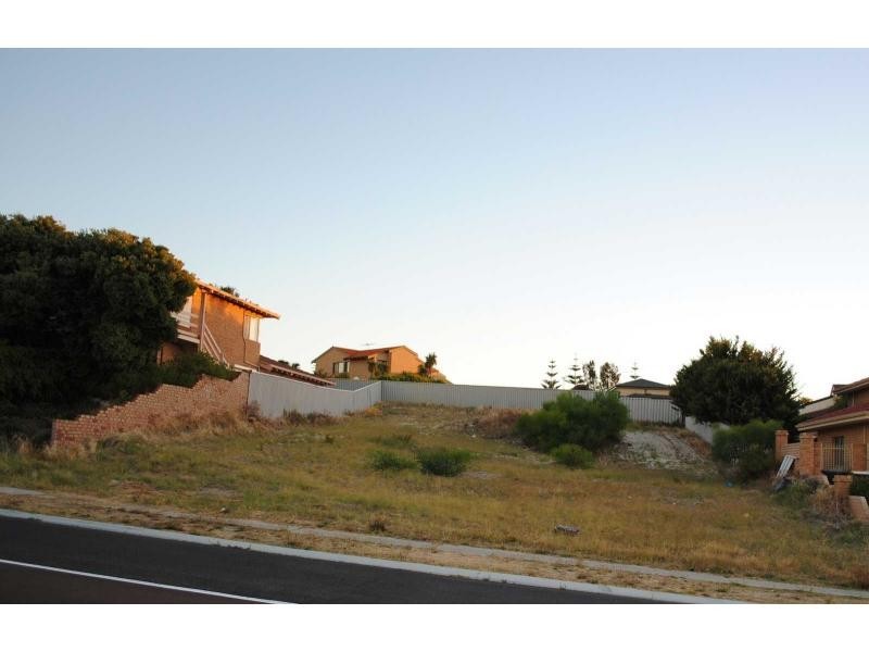 41 Marina Boulevard, Ocean Reef WA 6027