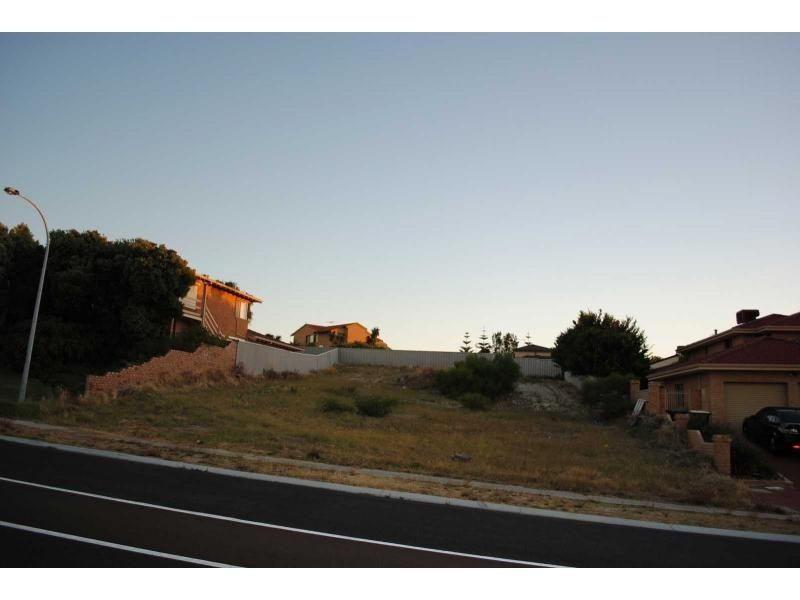 41 Marina Boulevard, Ocean Reef WA 6027