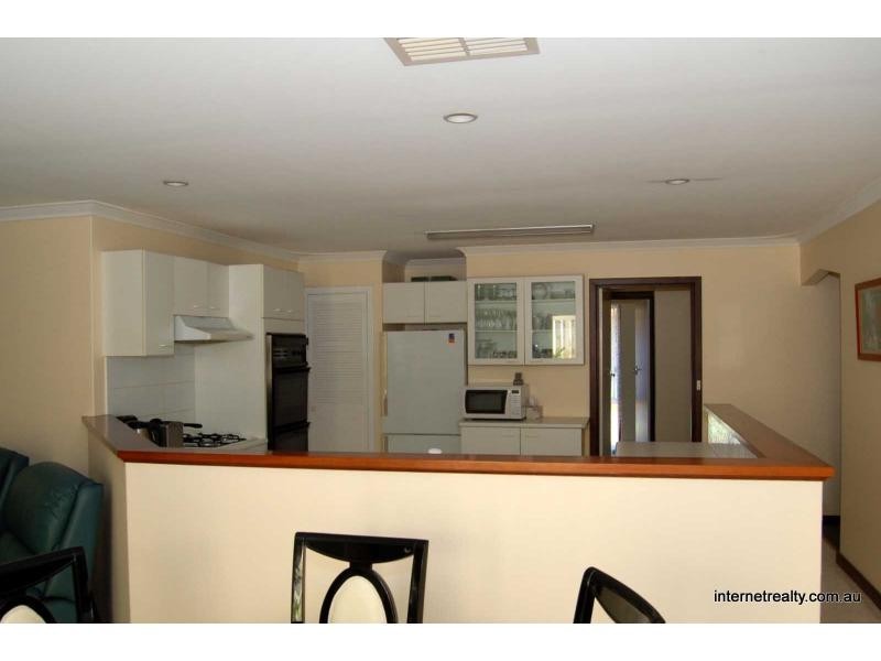 11 Brillee Street, Carine WA 6020