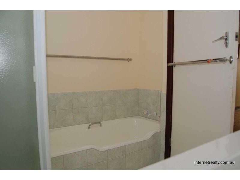 11 Brillee Street, Carine WA 6020