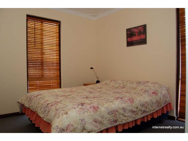 11 Brillee Street, Carine WA 6020