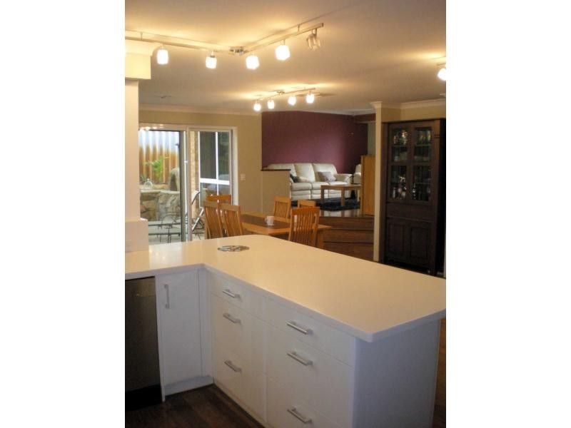 31 Westmorland Drive, Leeming WA 6149