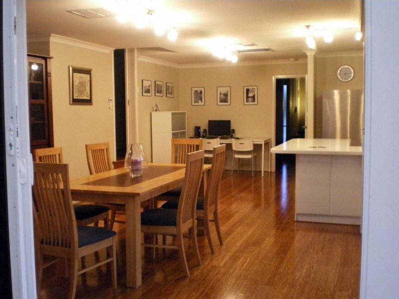 31 Westmorland Drive, Leeming WA 6149