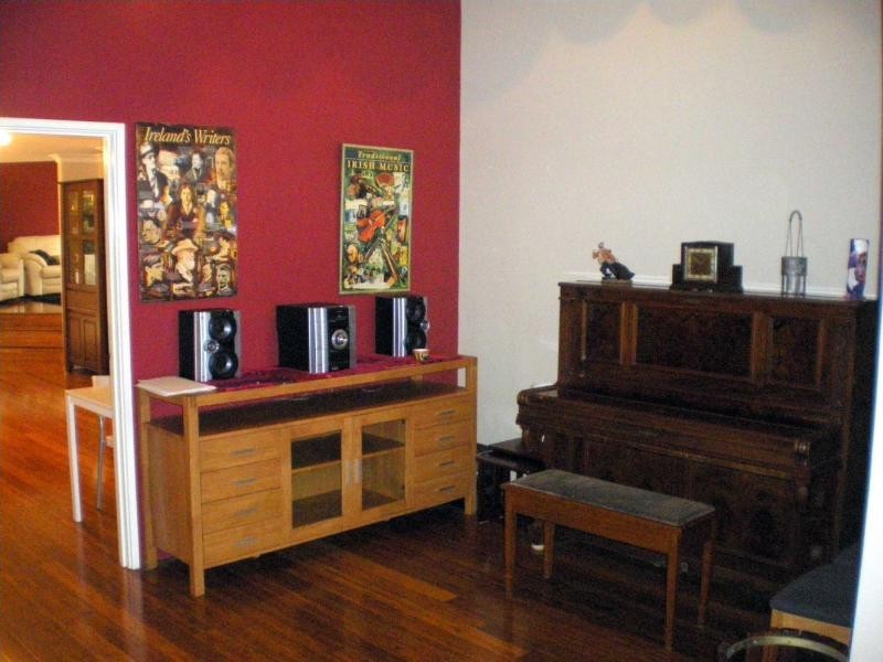 31 Westmorland Drive, Leeming WA 6149