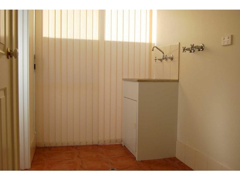 33 Brunswick Bend, Jane Brook WA 6056