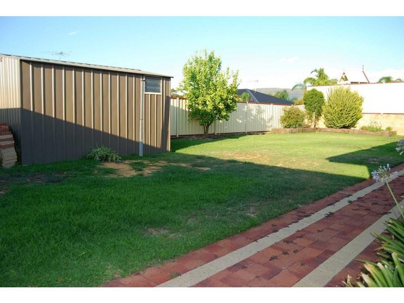 33 Brunswick Bend, Jane Brook WA 6056
